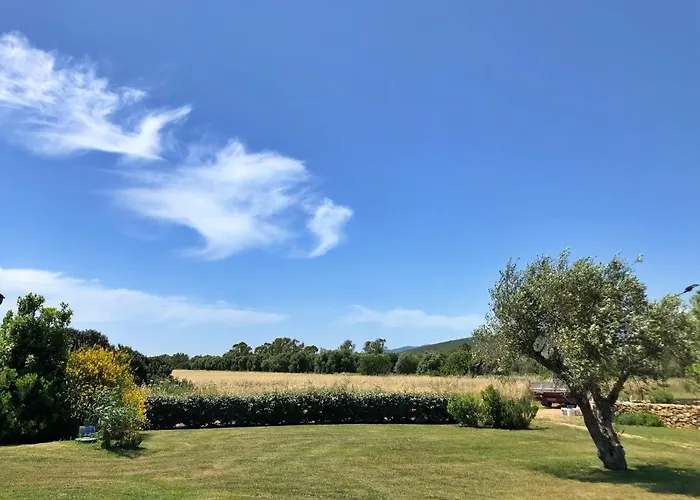 Üdülőközpont Inghirios Wellness Country 2*