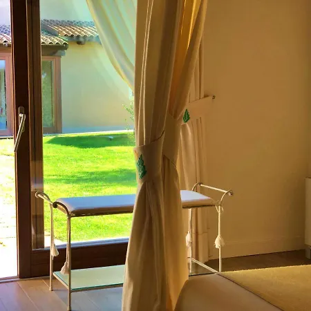 אתר נופש Inghirios Wellness Country 2*