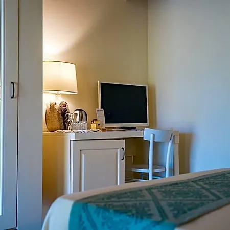 Inghirios Wellness Country 2*
