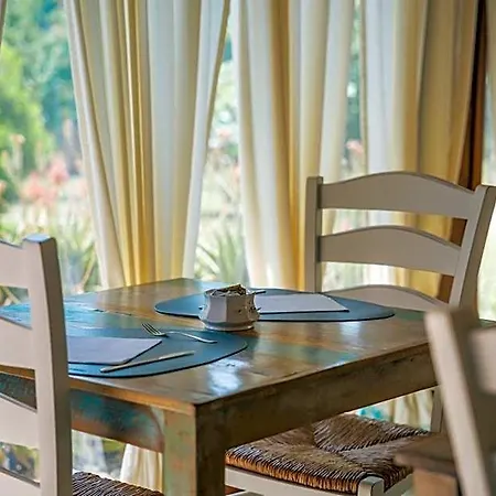 Inghirios Wellness Country Θέρετρο